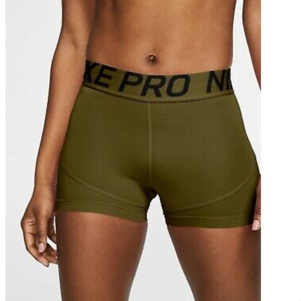 Nike pro shorts 3”